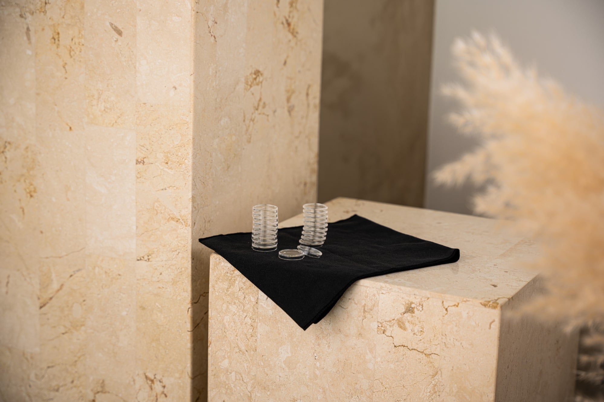 Premium $2 Coin Capsules for Australian Coins – Secure & Precise Fit - 10 Pack